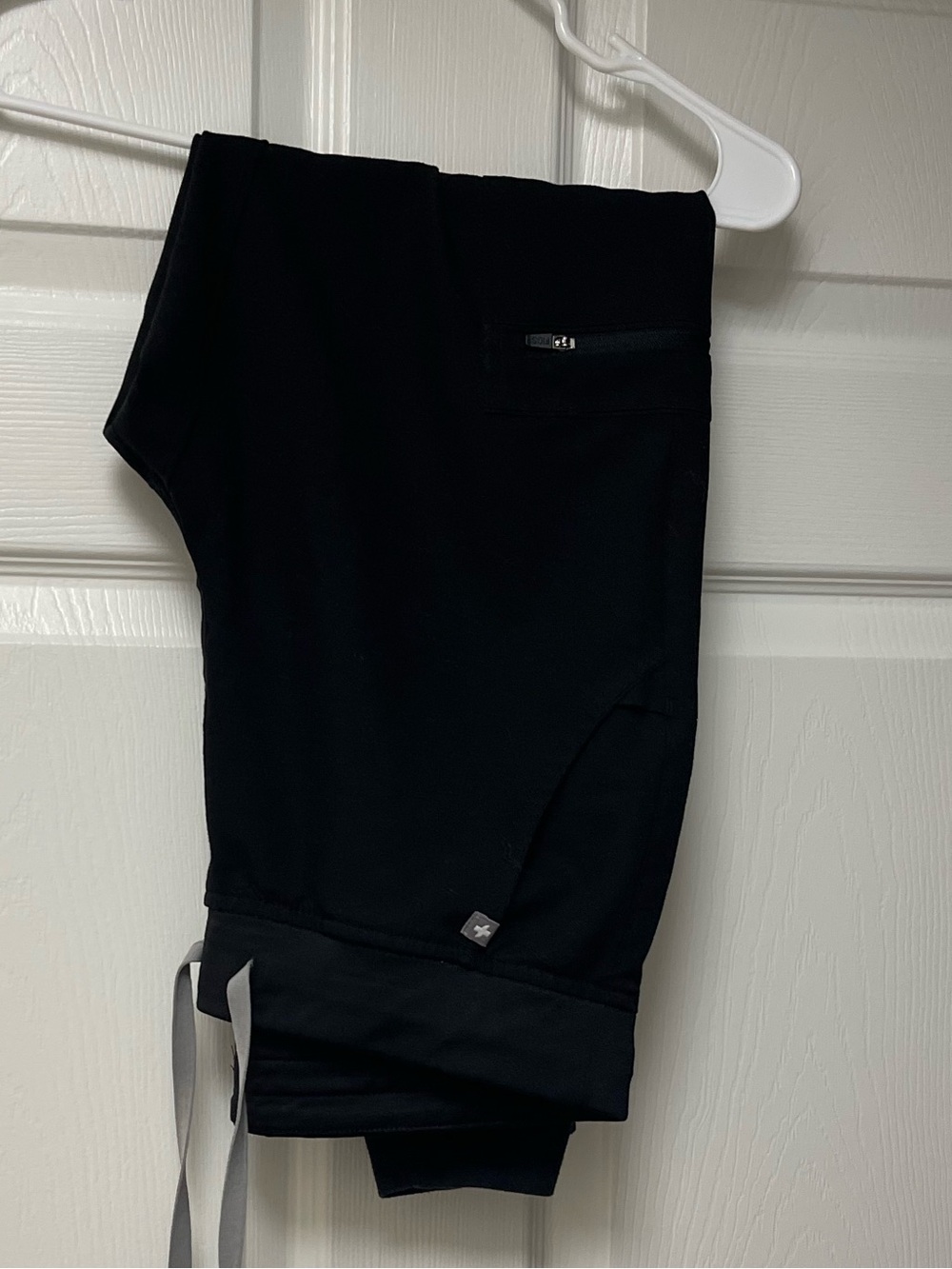 FIGS joggers